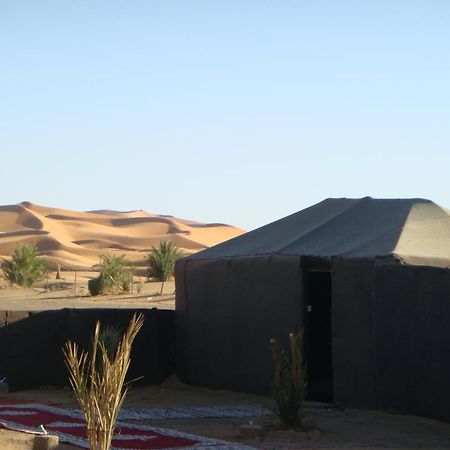 Bivouac La Fibule Des Dunes Merzouga Exterior foto