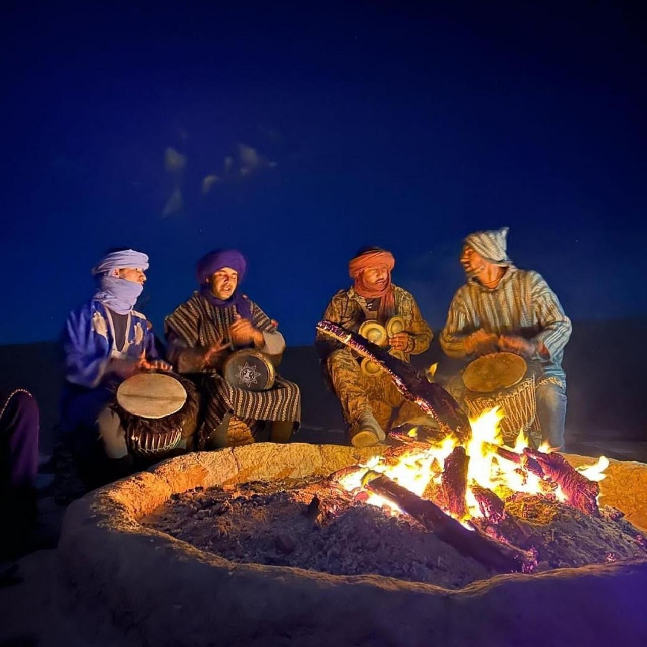 Bivouac La Fibule Des Dunes Merzouga Exterior foto